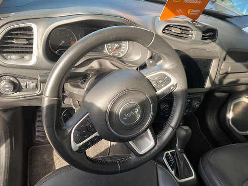 Imagem 5 de 7 de Jeep Renegade 1.8 16v Flex Longitude 4p Automático