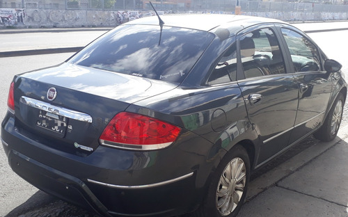 Fiat Linea 2015 1.8 Absolute 130cv Dualogic