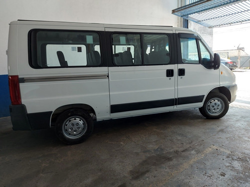 Peugeot Boxer Minibus 2.3 Hdi 330m Médio 15l 5p