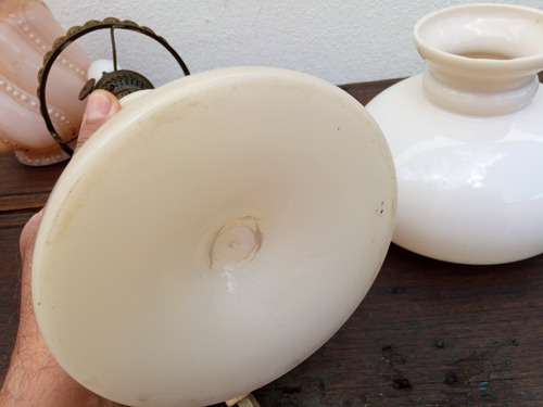 Imagen 8 de 8 de Lámpara De Mesa Opalina Blanca Pantalla Vidrio De Leche