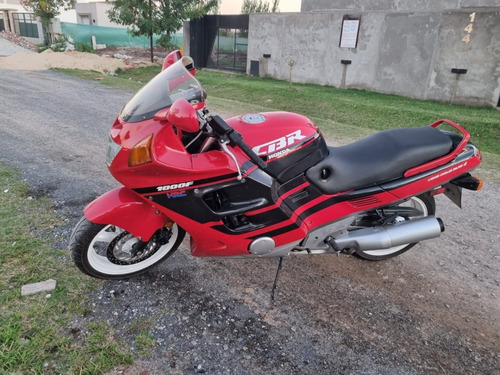 Honda Cbr 1000f