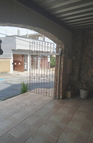 Imagem 4 de 23 de Casa Com Ótima Localização - 3 Dormitórios - Ca0125