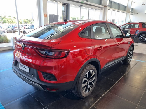 Imagen 3 de 22 de Renault Arkana E-tech Hybrid 1.3 2023 0km