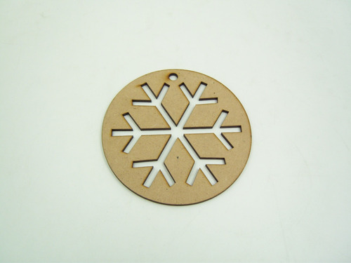 Imagen 5 de 8 de Copos De Nieve Decorativos Mdf Para Árbol Navideño 25 Piezas