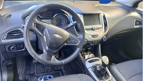 Chevrolet Cruze 1.4 Ls Mt