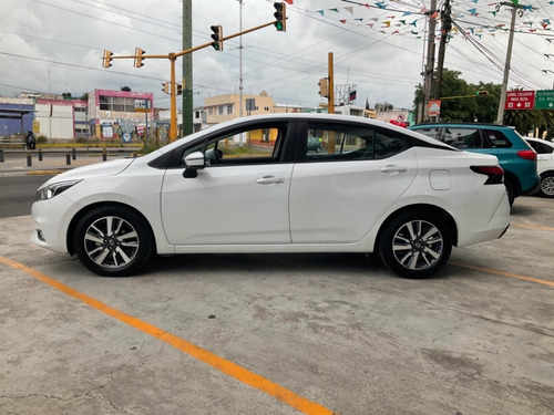 Imagen 8 de 15 de Nissan Versa Advance 2020