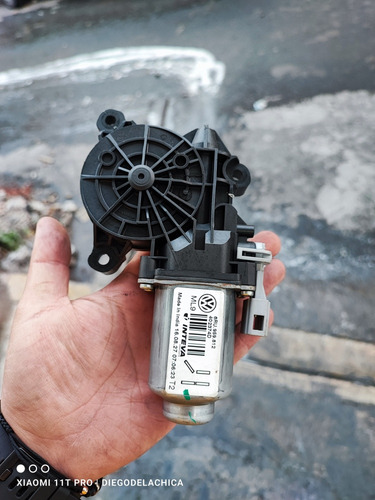Motor Elevador Vento/polo 2013-2021 Trasero Izquierdo. (Usado)