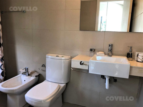 Imagen 9 de 30 de Venta Apartamento Unique ! 1 Dormitorio Con 2 Baños, Piso Alto Al Frente ! Se Vende Equipado !!!
