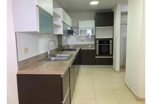 Venta Apartamento De 155mt2 En La Flora, Norte De Cali 13018-1