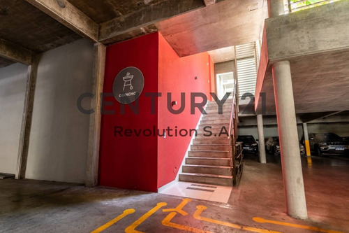 Imagen 11 de 17 de Vendo Departamento De 1 Dormitorio En Edificio Carmen - Calidad Fundar