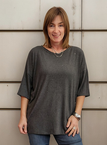 Remera Morley Miramar Busto/cadera 120 Largo 73 Cm.