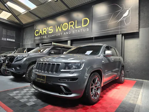 Jeep Grand Cherokee 6.4 Srt8