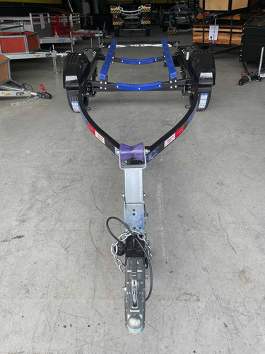 Imagem 7 de 13 de Carreta Odne Para Jet Ski Cubo A Óleo - Galvanizada