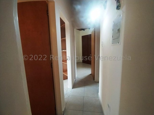 Imagen 18 de 30 de //casa En Venta En Cabudare (centro) Ref. 22-24269 Lcda. Elim Ojeda 04243705118