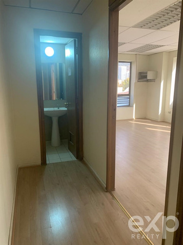Oficina En Arriendo En Providencia