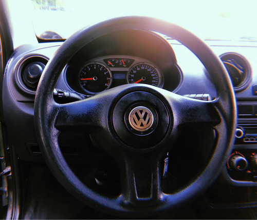 Imagen 11 de 14 de Volkswagen Voyage Comfortline 1.6 2009 Aire, Dirección Y Cd.