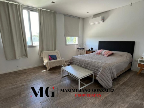 Casa En Alquiler, 6 Ambientes - Terralagos, Canning.
