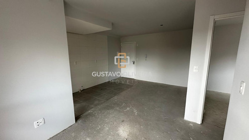 Apartamento 2 Dormitórios 4º Andar Com Sacada No Condomínio Freitas Parque