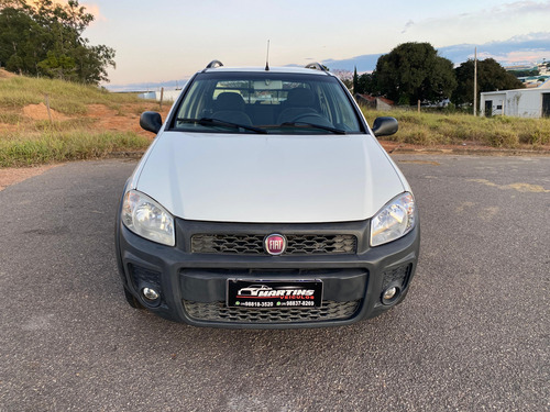 Fiat Strada 1.4 Hard Working Cab. Dupla Flex 3p