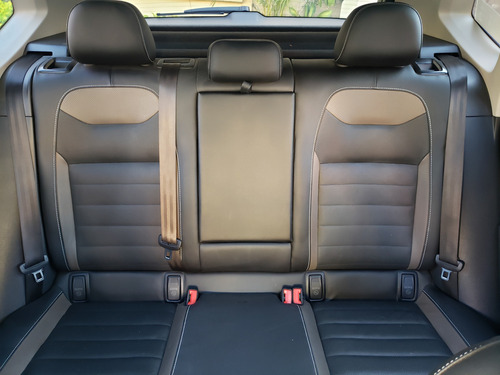 Volkswagen Taos 1.4 Tsi Highline At