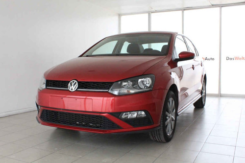 Imagen 2 de 15 de Volkswagen Vento 2020 4p Comfortline Plus Std.