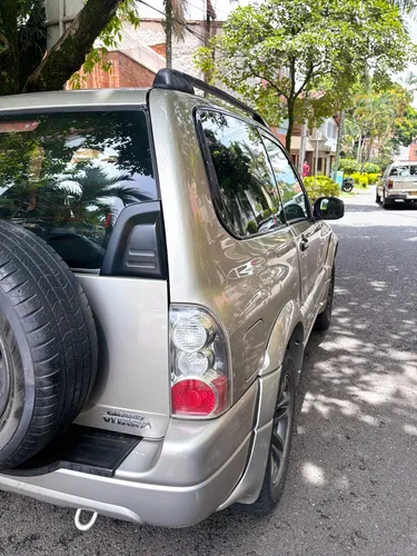 Chevrolet Grand Vitara 1.6 L