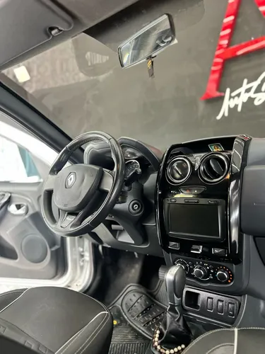 Renault Duster Oroch 2022 2.0