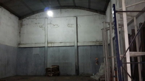 Imagen 2 de 2 de Terreno De 10 X 28 Mts Con Galpon
