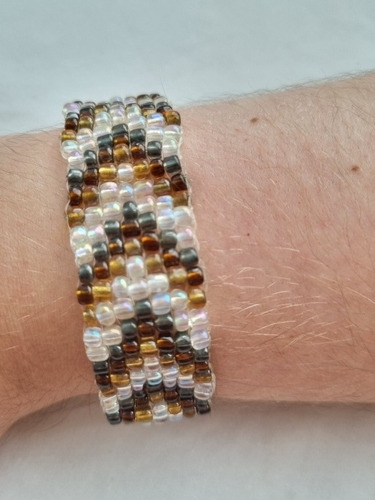 Pulseira Miçanga 4 Cores Artesanal Com Fecho Lagosta Novo