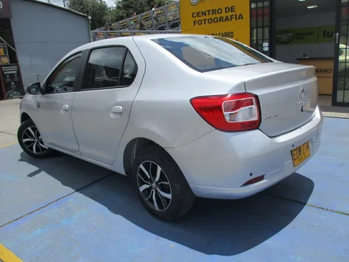 Renault Logan Expression / Life + Mt Aa