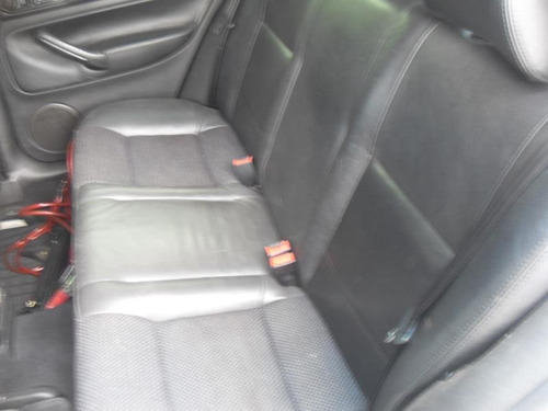 Volkswagen Golf 1.6 Mi Generation 8v Gasolina 4p Manual 2005