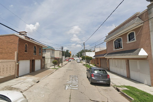 Excelente Oportunidad De Inversion. Casas Adjudicadas. Toltecas 109, Las Bugambilias, León De Los Aldama.