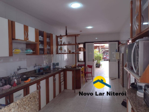 Imagem 2 de 15 de Excelente Casa Triplex Em Piratininga Com 4 Quartos Próximo A Praia - 291