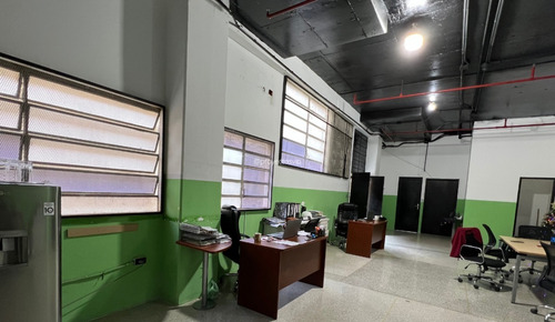 Imagen 4 de 5 de Pb En Edif. Industrial En Alquiler En Boleíta Norte