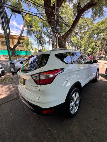 Ford Kuga 2.0 Titanium At Awd