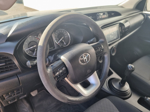 Toyota Hilux Pickup 4p 4x4 2.4 2022