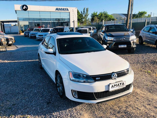 Amaya Motors Ruta 8