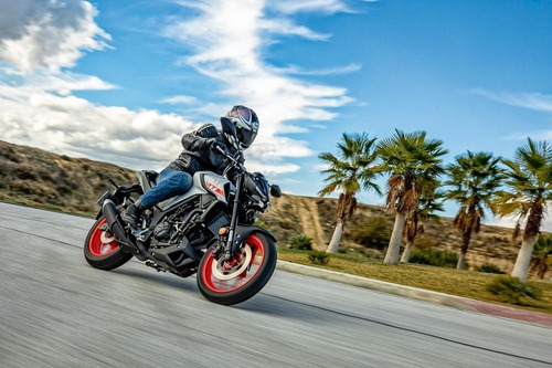 Imagen 13 de 15 de Yamaha Mt 03