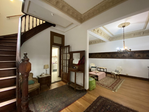 Venta Ph Independiente, 4 Ambientes, Cochera, Balcón, Patio Y Terraza En Nuñez Casi Belgrano