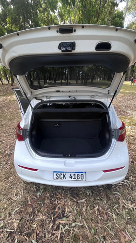Hyundai HB20S 1.6 Comfort Plus 4p