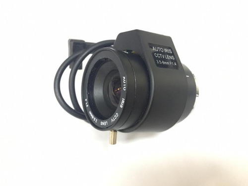 Imagem 2 de 4 de Câmera Unisystem Ekc200/n-ib + Lente Tv Lens 3,5-8mm F1,4