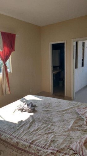 Imagem 2 de 6 de Casa Para Venda Por R$185.000,00 Com 220m², 4 Dormitórios, 1 Suite E 1 Vaga - Jardim Santo André, São Paulo / Sp - Bdi31393