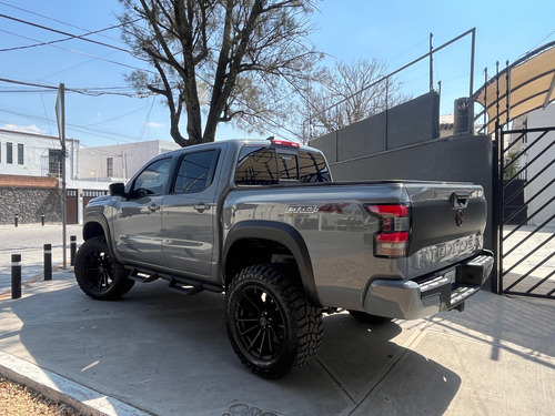 Nissan Frontier 4.0 Pro-4x V6 4x4 At