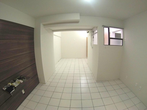 Imagem 1 de 6 de Sala Comercial Com 26m Privativos. - Sa0702