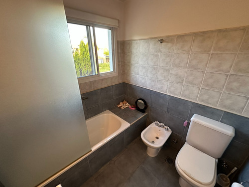 Dueño Vende Casa En La Alameda, Nordelta