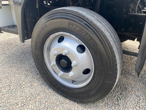 Ford Cargo 816 2015 3/4 Baú
