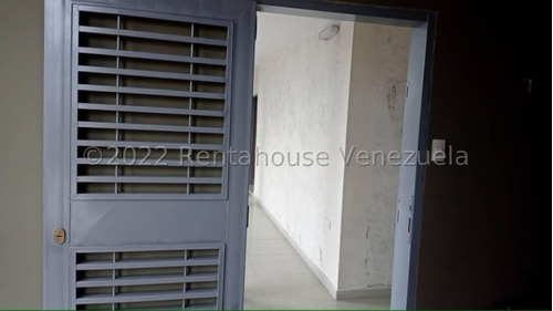 Imagen 1 de 30 de Oficinas En Alquiler Zona Centro Barquisimeto 22-17989 #m