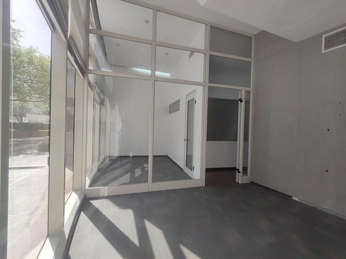 Imagen 9 de 22 de Oficina En Renta Torre Kyo Gomez Morin San Pedro Garza Garcia Planta Baja