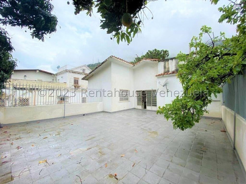 Casa En Venta En La Florida Caracas 2 Niveles Terraza Vista Al Avila