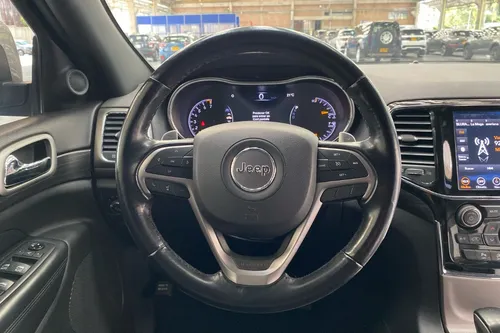 Jeep Grand Cherokee (4)(fl) Laredo 3600cc Tp 4x4
